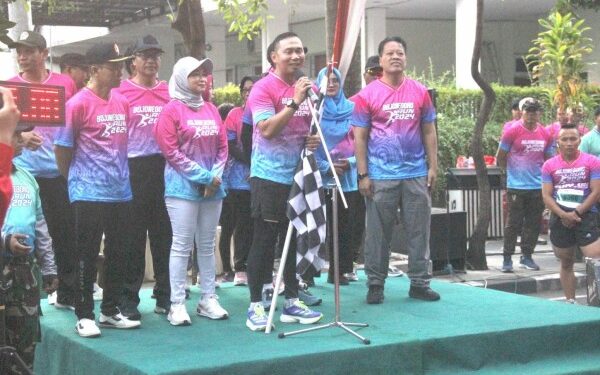 Investasi Meroket, Gresik Raih Penghargaan Peringkat Pertama Capaian Investasi Pada Peringatan Hari Jadi Provinsi Jatim Ke-79