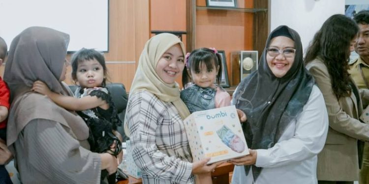 Kurangi Sampah Popok Sekali Pakai, Bumbi Ajak Masyarakat Gresik Tingkatkan Kualitas Hidup Sehat