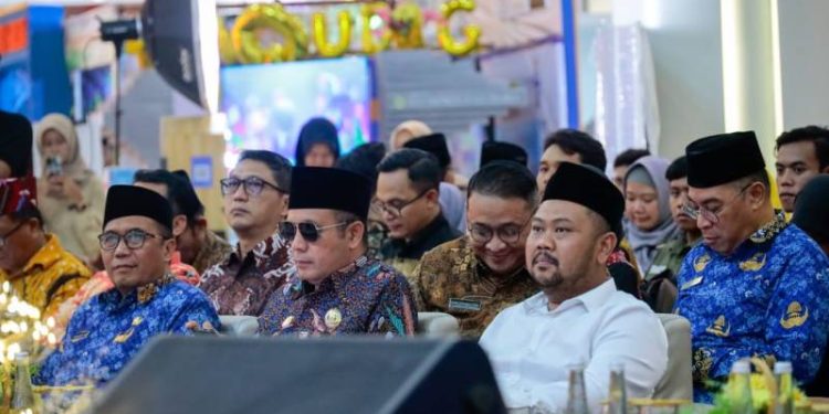 Bupati Gresik Berharap Inovasi Milenial Pada Pameran Ginofest Terintegrasi Dengan Pemerintah Daerah