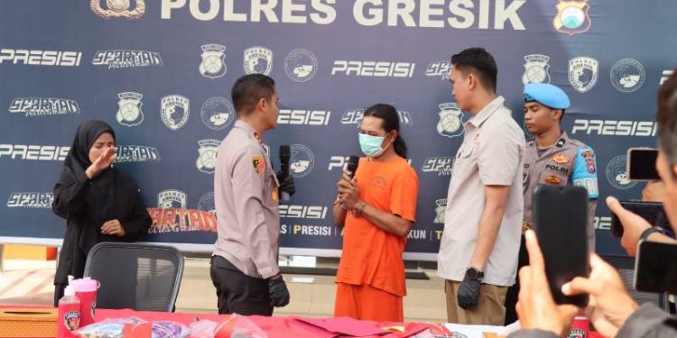 Kapolres Gresik Ungkap Kasus Ayah Tiri Setubuhi Anak Sambung di Wringinanom