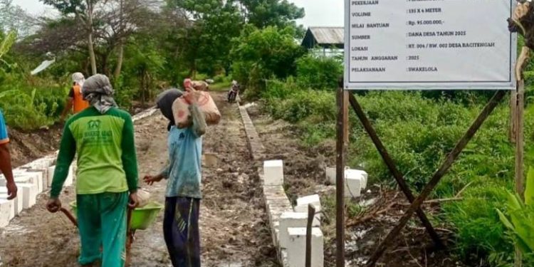 Permudah Akses ke Lahan Produktif, Pemdes Racitengah Bangun JUT Sepanjang 135 Meter