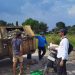 Pemdes Laban dan DLH Edukasi Warga Daur Ulang Sampah Menjadi Barang Berguna