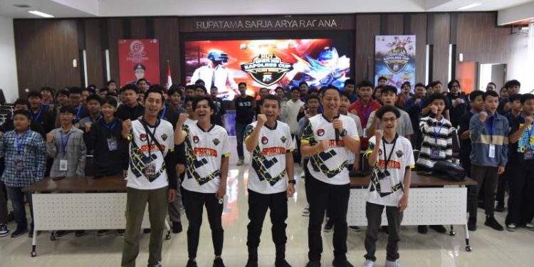 Sambut HUT Bhayangkara ke-79, Polres Gresik Gelar Turnamen Esports Ajak Remaja Jauhi Narkoba