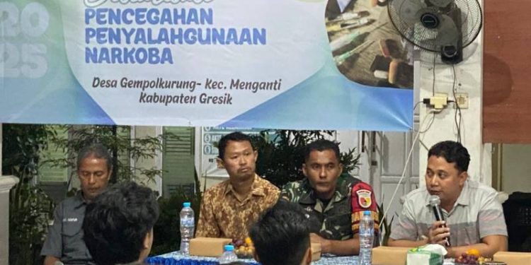 Cegah Penyalahgunaan Narkoba di Lingkungan Warganya, Pemdes Gempolkurung Gandeng BNN Gresik Berikan Esukasi