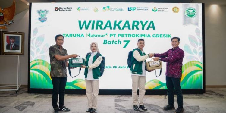 Perkuat Regenerasi Petani Muda Indonesia, Petrokimia Gresik Kembali Terjunkan 54 Taruna Makmur