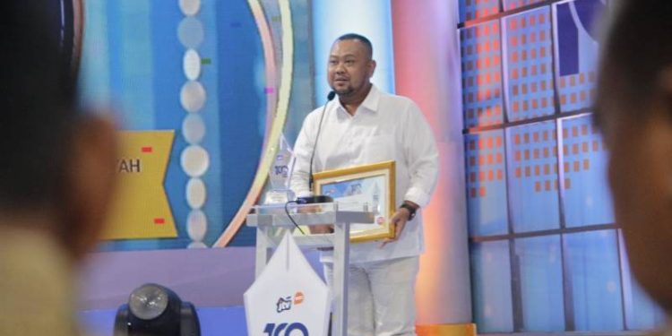 Program Kerja 100 Hari, Bupati Gresik Raih Penghargaan Kepala Daerah Inovatif