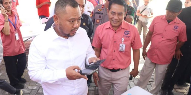 Pastikan Pemerataan Kesempatan Kerja, Bupati Fandi Akhmad Yani Buka Gresik Job Fair 2025