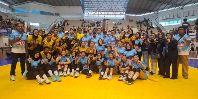 Usung Misi Revans, Voli Putri Gresik Raih Emas Tumbangkan Surabaya di Final Bolavoli Indoor Putri Porprov IX Jatim 2025