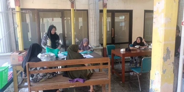 Siapkan Generasi Sehat Pemdes Tebalo Manyar Rutin Gelar Posyandu ILP