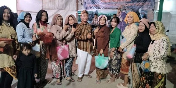 Meriahnya Pasar Jajanan Tempo Doeloe Desa Bedanten Bungah Gresik 2025