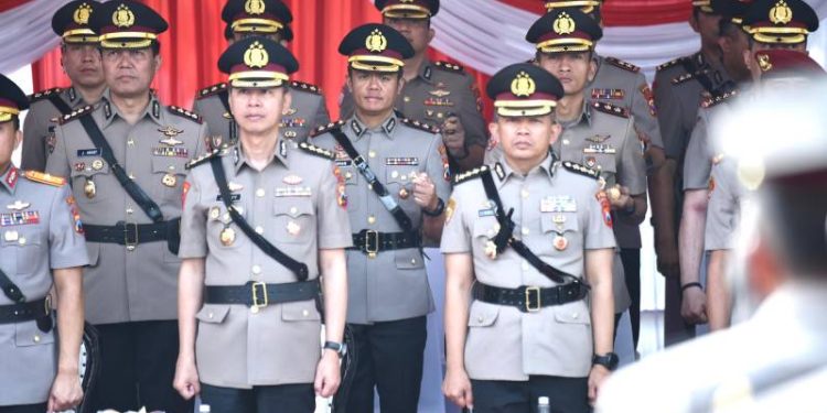 Kapolres Gresik Hadiri Upacara Hari Juang, Kapolri Pimpin Upacara di Surabaya dan Resmikan Patung M Jasin