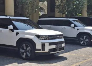 Keperluan Mendadak, Mobil Dinas Ketua DPRD Gresik Boleh Dipinjam, Sopir dan BBM Gratis