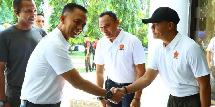 Kapolres Gresik Hadiri Open Tournament Bola Voli Piala Panglima TNI HUT Ke-80 TNI