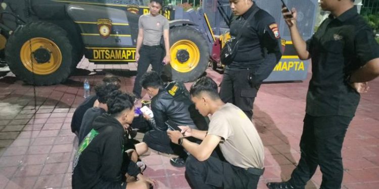 Polres Gresik Gagalkan Peredaran Pil Koplo, Tiga Pemuda Diamankan
