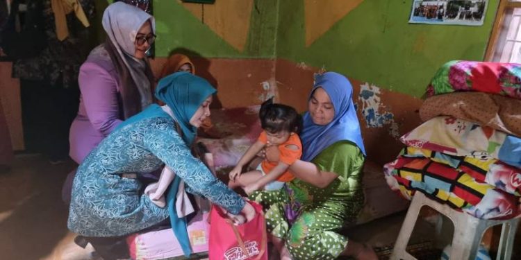 Posyandu dan Pelacakan Stunting di Desa Samirplapan, Wujud Sinergi Tekan Angka Stunting di Gresik