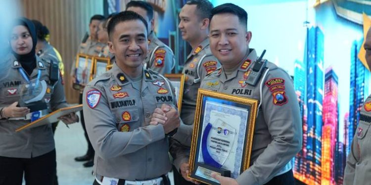 Satlantas Polres Gresik Ukir Prestasi di Ajang Lomba Kampung Tertib Lalu Lintas Yang di Gelar Polda Jatim