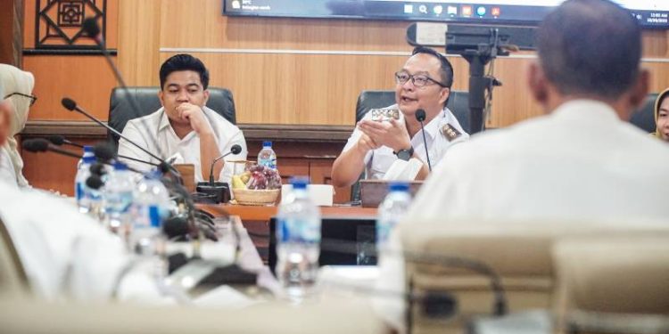 Aplikasi GresikSoya, Langkah Cepat Pemkab Gresik Pastikan Data Kemiskinan Akurat