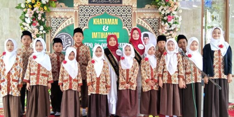 TPQ Al Fath Kalirejo Dukun Gelar Khataman dan Imtikhan ke-VIII, Santri Diminta Tekun Mengaji