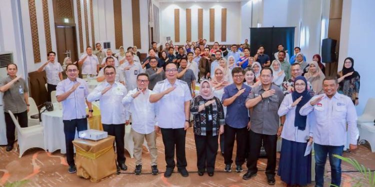 Wabup Alif : Gresik Klik, Upaya Pemerintah dan Dunia Usaha Temukan Solusi Investasi