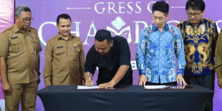 Bupati Gresik Teken MoU dengan Sprix Inc. Tingkatkan Kualitas Sektor Pendidikan