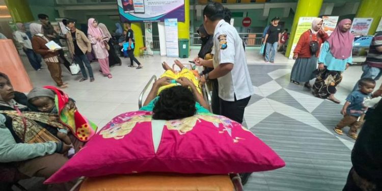 Ambulans Gratis Polres Gresik, Layanan Kemanusiaan yang Ringankan Warga