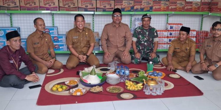 Perkuat Perekonomian Warga, KDMP Desa Baron Gandeng Toserba Ponpes Sunan Drajat Buka Gerai