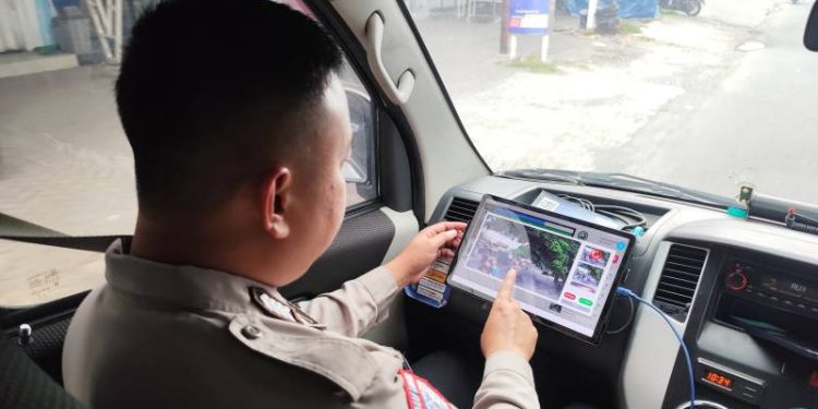 Disiplin Berlalu Lintas Ditingkatkan, ETLE Polres Gresik Sasar Titik Rawan Selama Operasi Zebra 2025