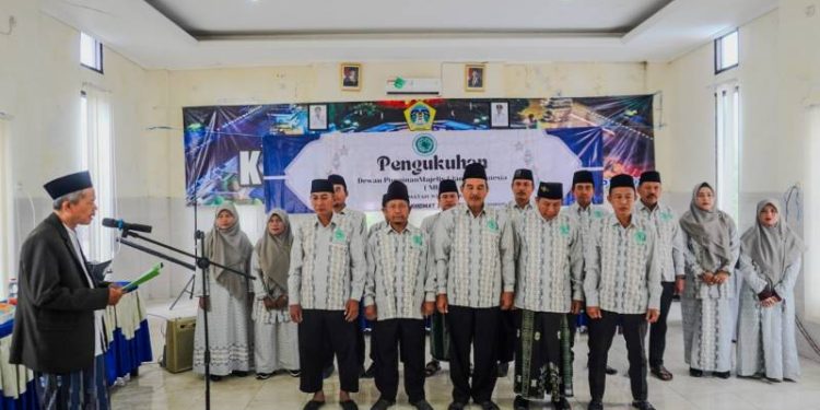 MUI Wringinanom Dikukuhkan, Tantangan Kedepan Lebih Maksimal Layani Umat