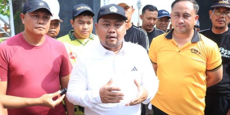 Dukung Program Presiden Prabowo, Forkopimda Gresik Gelar Aksi Bersih Pantai Dalegan