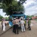 Pastikan Keselamatan Peziarah, Satlantas Polres Gresik Gelar Ramp Check Bus Pariwisata di Kawasan Sunan Giri