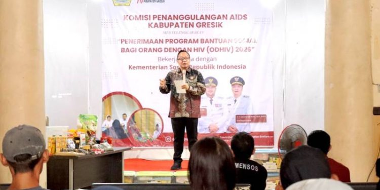 Wabup Alif Serahkan Bantuan Tahap Pertama untuk ODHIV, Tegaskan Komitmen Eliminasi HIV 2030