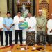 Safari Ramadan 1447H, Petrokimia Gresik Salurkan Bantuan Untuk Masjid Sekitar Pabrik