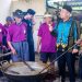 Melihat Prosesi Masak Kolak Ayam (Sanggring), Bupati Yani Sebut Identitas Sosial dan Religi Masyarakat Gresik