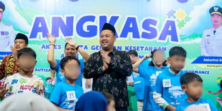 Bupati Gresik Dorong Kesetaraan Tanpa Diskriminasi, Saat Peringati Hari Peduli Autisme Sedunia