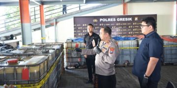 Polres Gresik Ungkap Penimbunan 17 Ribu Liter Solar Subsidi, Satu Tersangka Diamankan
