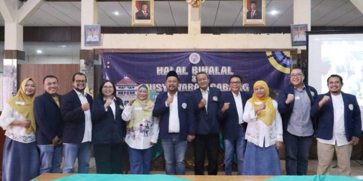 Bupati Gresik Buka Muscab II IKA Unair Cabang Gresik, Perkuat Sinergi Alumni untuk Pembangunan Daerah