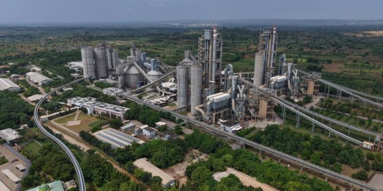 Konsisten Jalankan Strategi Transformasi, SIG Jaga Tren Positif di Atas Rata-Rata Industri