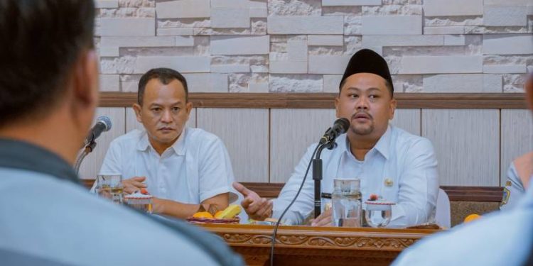 Bupati Gresik Tegaskan CSR Bukan Charity, Harus Berdampak Nyata bagi Masyarakat