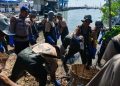 Peringati Hari Lingkungan Hidup Sedunia 2026, Polres Gresik Gelar Aksi Bersih Pantai Bersama PT Freeport Indonesia di Bungah