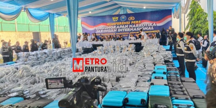 BNN Bongkar Jaringan Narkoba Internasional, 3,37 Ton Ganja Disita di Gresik