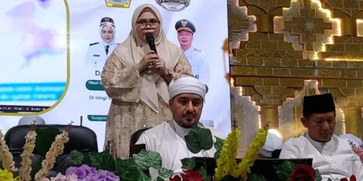 Lautan Manusia Banjiri Pengajian Sedekah Bumi Pemdes Tumapel Gresik