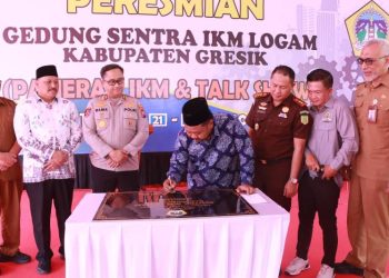 Kapolres Gresik Dampingi Bupati Resmikan Sentra IKM Logam Menganti, Dorong Industri Lokal Naik Kelas