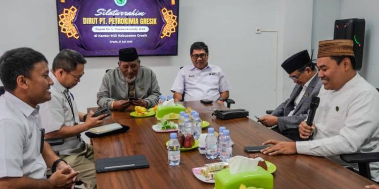Direktur PT. Petrokimia Gresik Silaturrahim ke MUI Gresik, Siap Jalin Kerja Sama Strategis