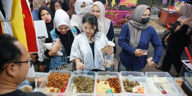 Gelaran Petronite Fest 2026 Tercatat Putaran Uang Capai 14,4 Miliar, Pertumbuhan UMKM Gresik Melejit