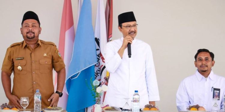 Mensos Saifullah Yusuf Apresiasi Pemkab Gresik dalam Penjangkauan Siswa-Siswi Sekolah Rakyat bagi Keluarga Prasejahtera