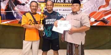 Semarak Kemerdekaan, Tenis Meja Jadi Ajang Kompetisi Antar RT di Karangrejo Manyar
