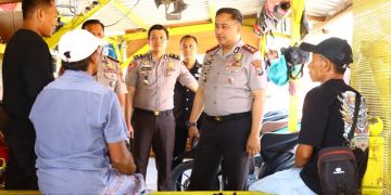 Pastikan Pelayanan Masyarakat Optimal, Kapolres Gresik Cek Polsek Jajaran dan Sat Polairud