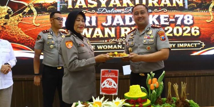 Tasyakuran HUT Polwan ke-78, Kapolres Gresik Ingatkan Profesionalisme dan Etika Bermedia Sosial