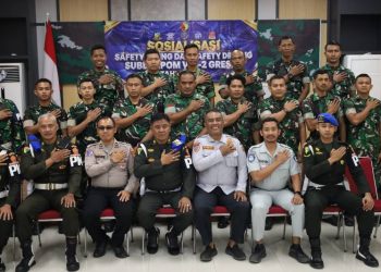 Satlantas Polres Gresik Gelar Coaching Clinic Keselamatan Berkendara Bersama Subdenpom