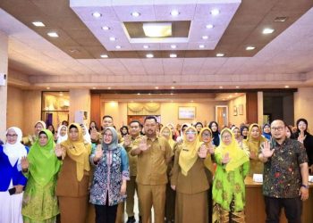 Bupati Gresik Buka Pelatihan Usaha Bunda Puspa, Dorong Perempuan Gresik Semakin Berdaya dan Mandiri